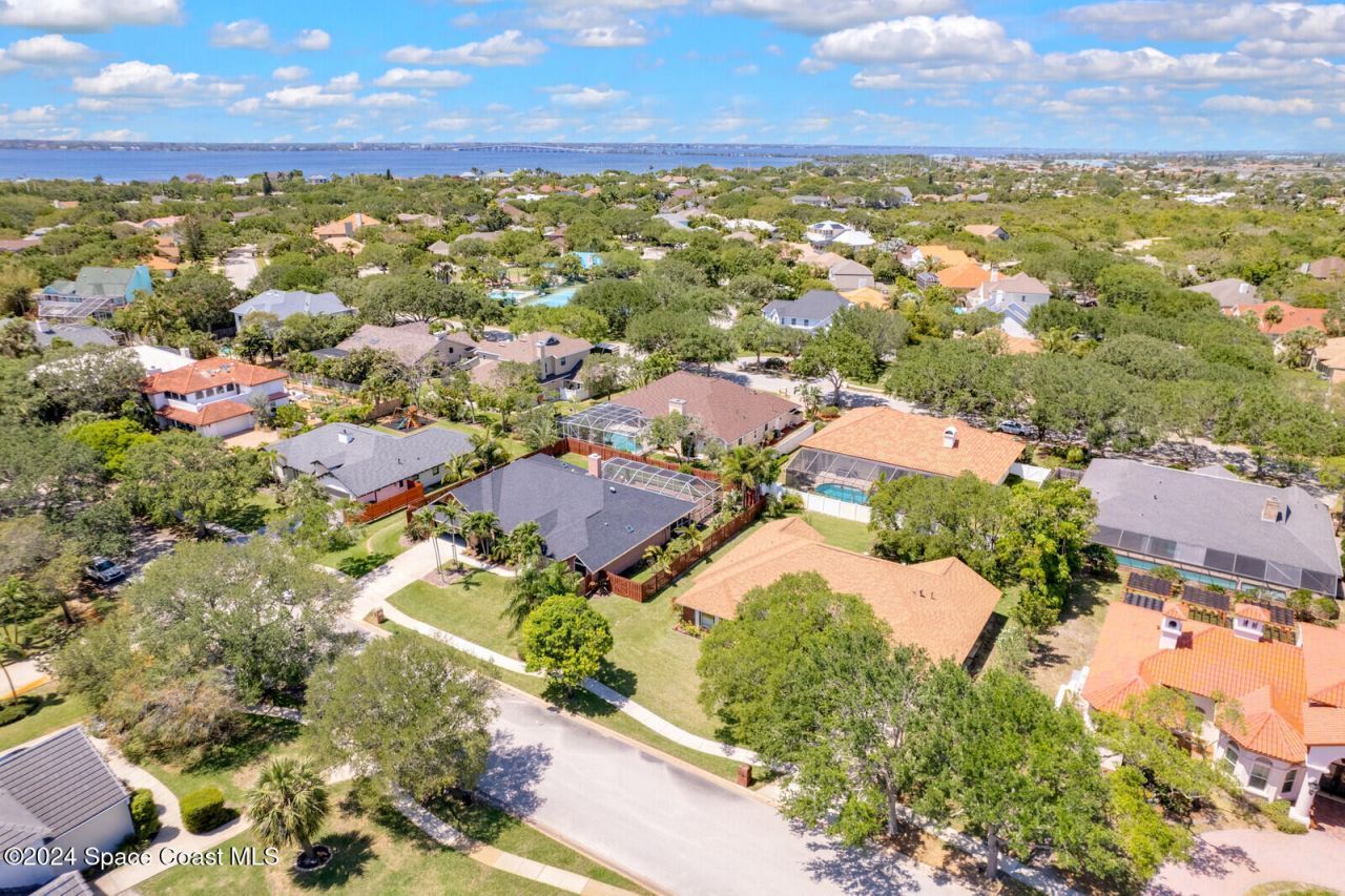 410 Oriole Lane , Indialantic, FL 32903 Photo