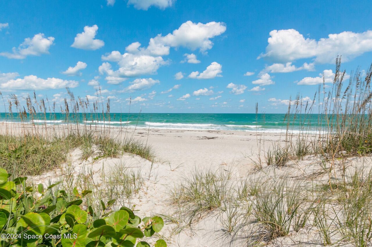 410 Oriole Lane , Indialantic, FL 32903 Photo