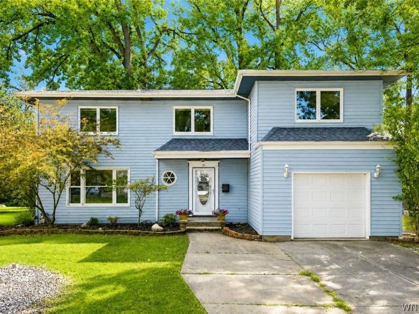 111 Lehn Springs Drive, Buffalo, NY 14221