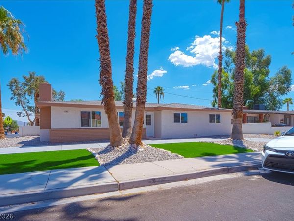1701 S 8th Street , Las Vegas, NV 89104