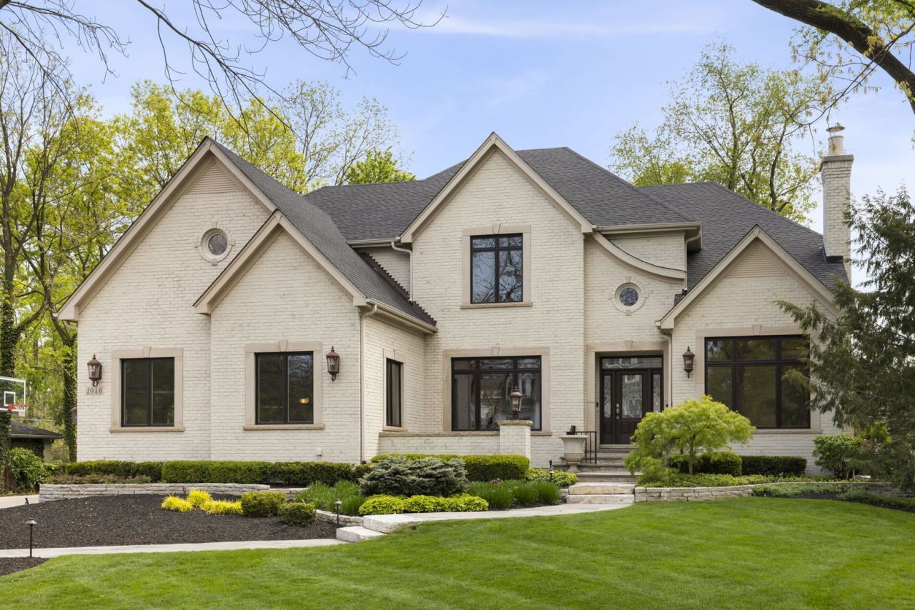 1046 Sylvan Circle , Naperville, IL 60540