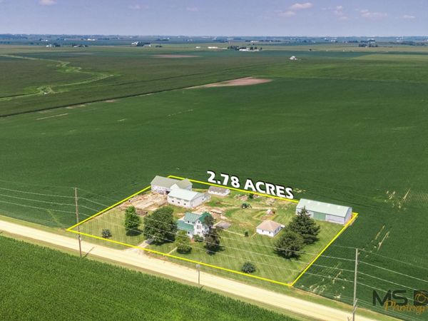 13441 Bastian Road , Hinckley, IL 60520