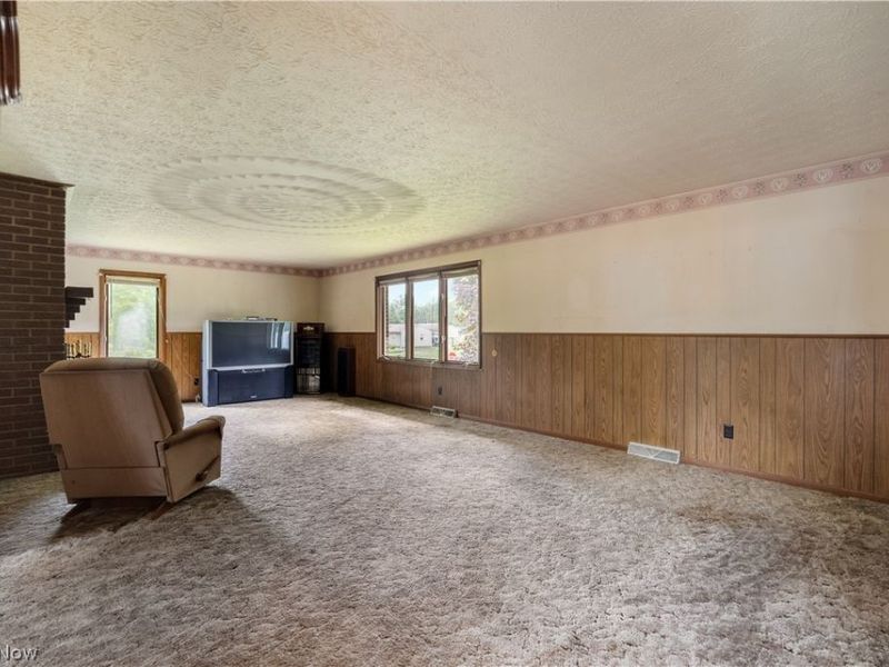 4249 Tapper Road, Norton, OH 44203 Photo 6