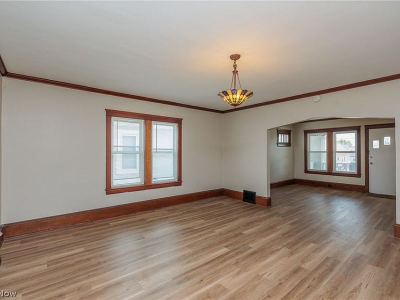 3720 Biddulph Avenue, Cleveland, OH 44109 Photo 10