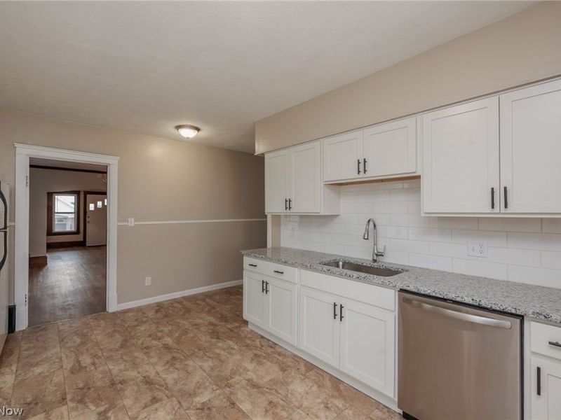 3720 Biddulph Avenue, Cleveland, OH 44109 Photo 15