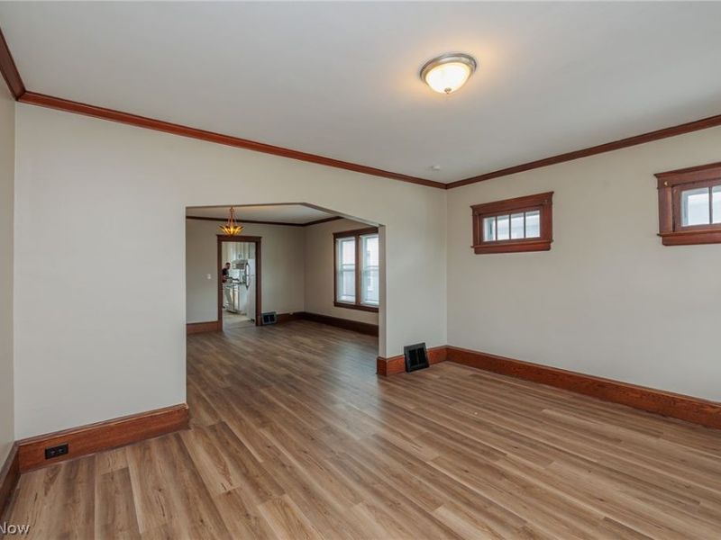 3720 Biddulph Avenue, Cleveland, OH 44109 Photo 4