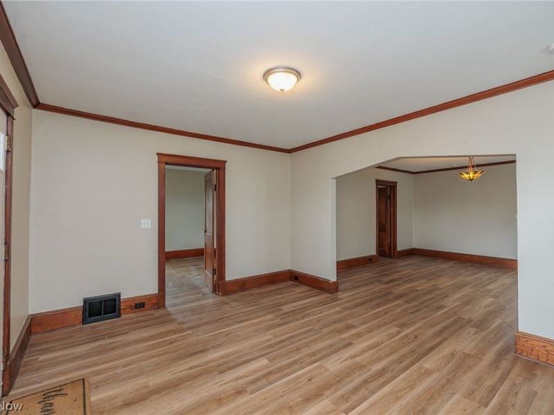 3720 Biddulph Avenue, Cleveland, OH 44109 Photo 6
