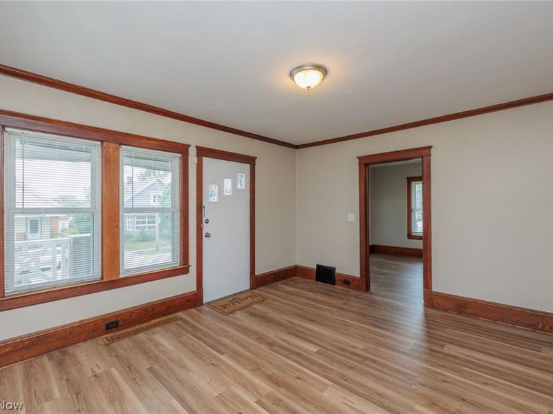 3720 Biddulph Avenue, Cleveland, OH 44109 Photo 7