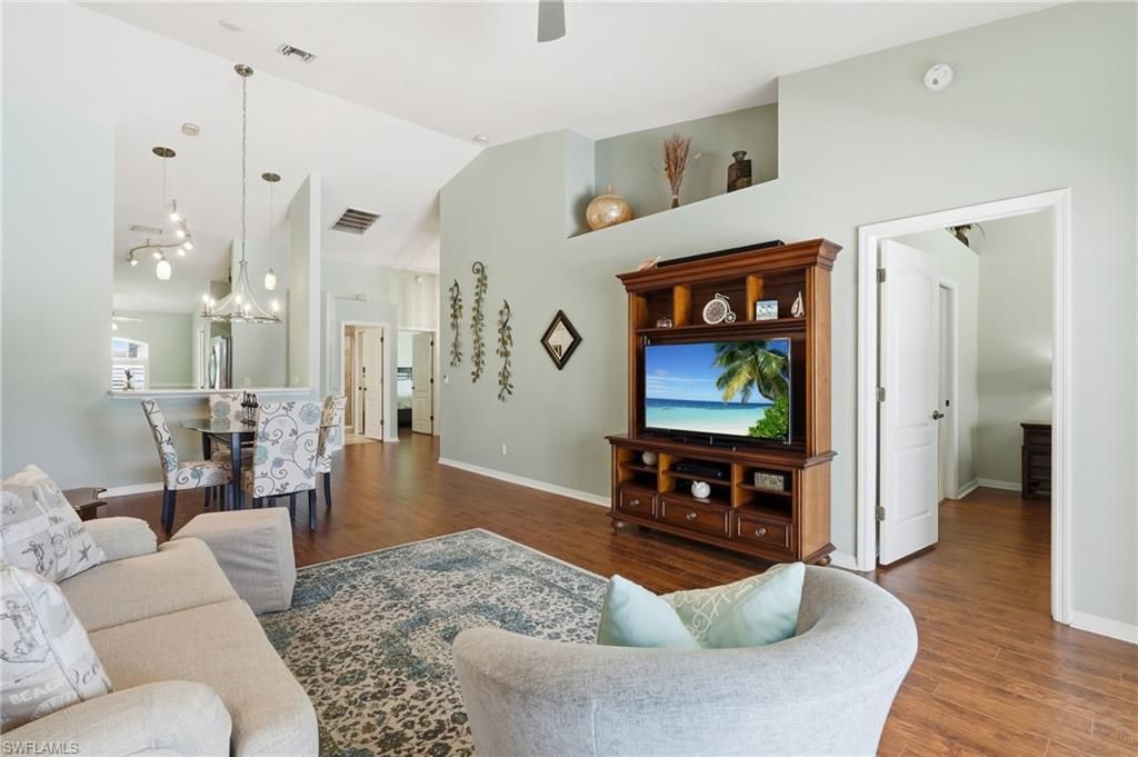 6513 Castlelawn Pl , Naples, FL 34113 Photo