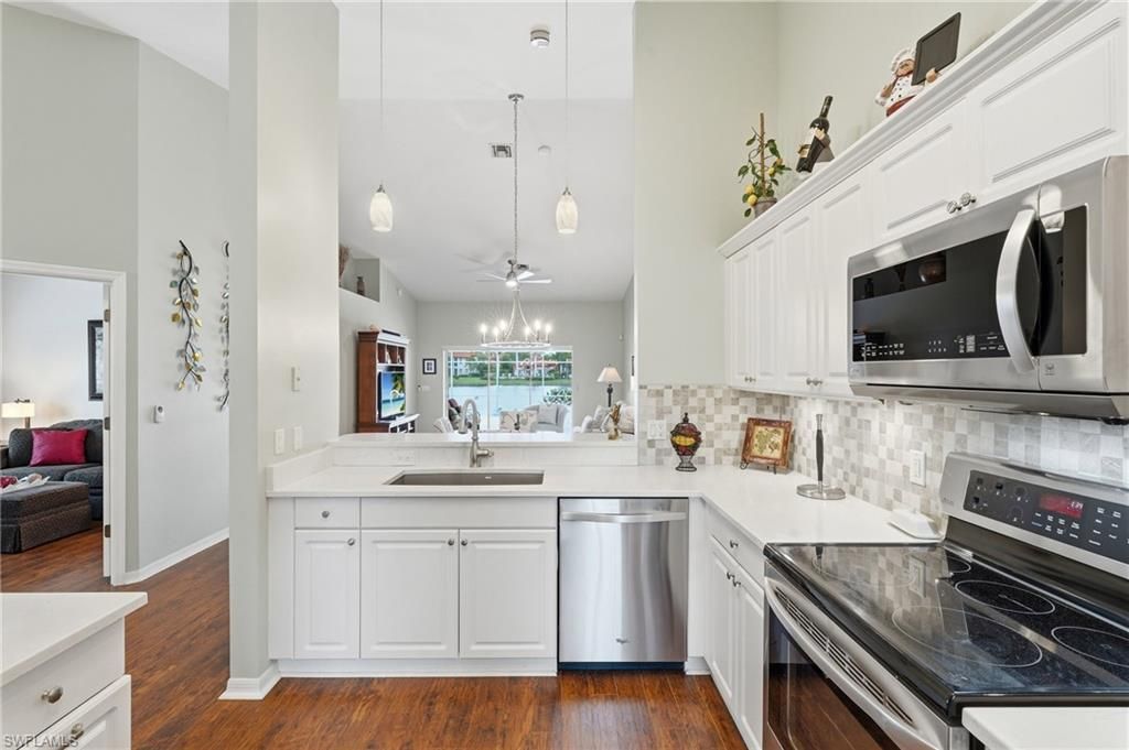 6513 Castlelawn Pl , Naples, FL 34113 Photo