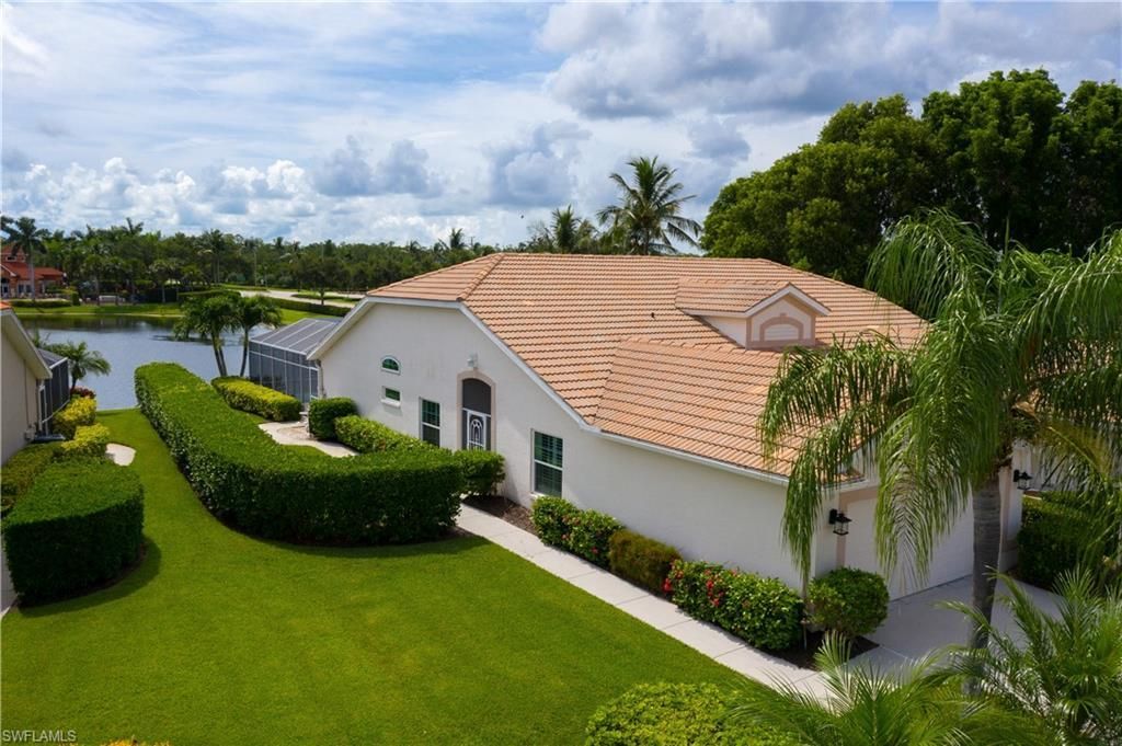6513 Castlelawn Pl , Naples, FL 34113 Photo