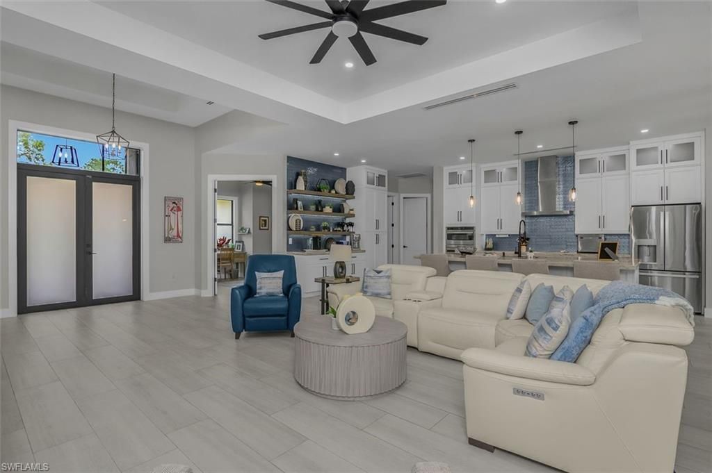 2286 2nd Ave Se, Naples, FL 34117 Photo