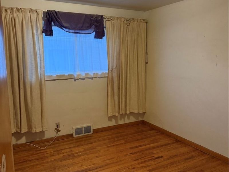 4722 Beechgrove Avenue, Garfield Heights, OH 44125 Photo 9