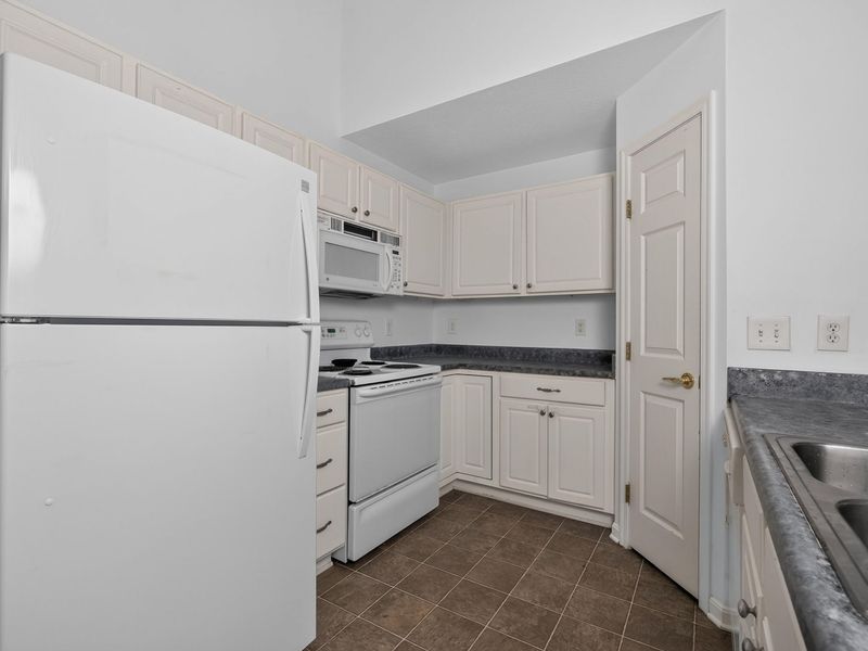 1066 Larkspur Court, Florence, KY 41042 Photo 7