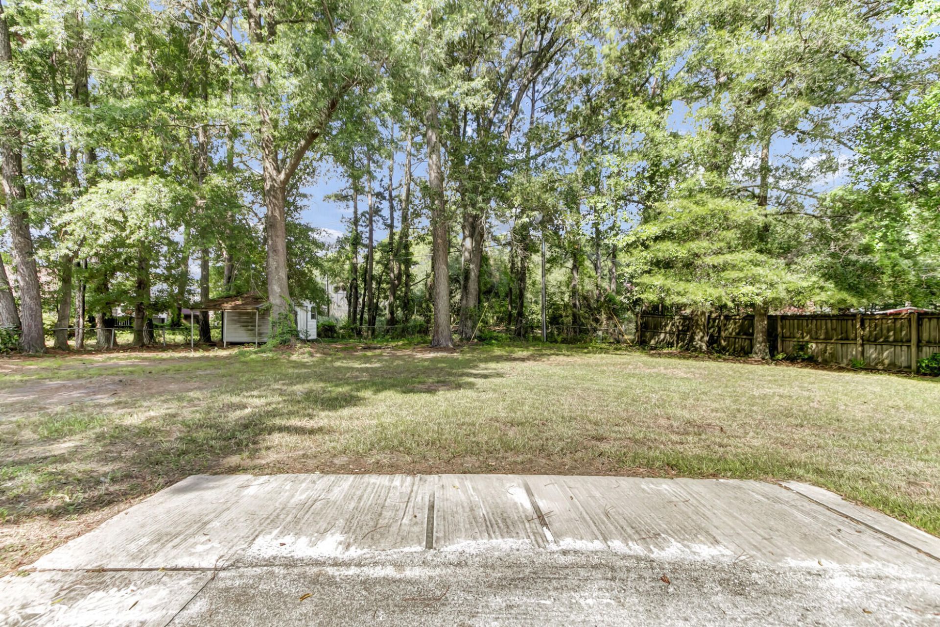102 Mary Ann Drive Photo 22