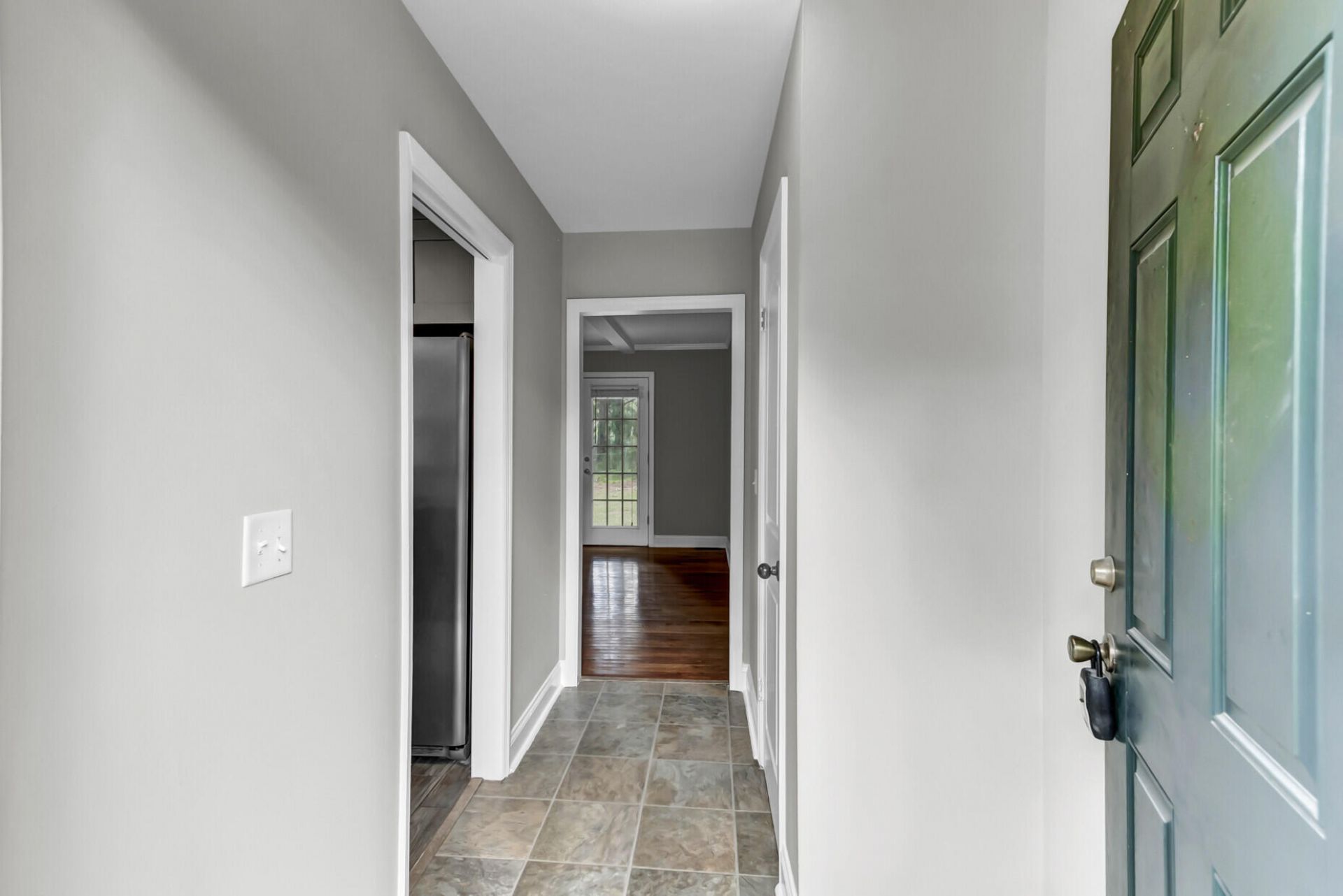 102 Mary Ann Drive Photo 5