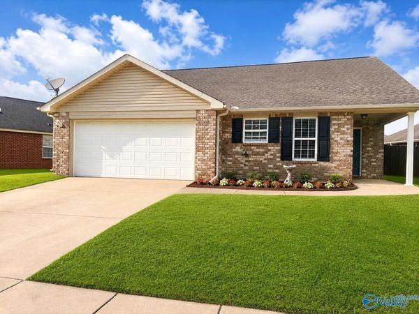 2624 Slate Drive, Huntsville, AL 35803