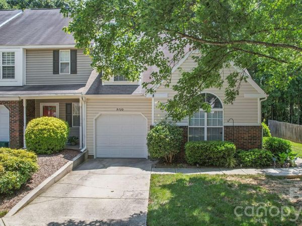 9720 Mattforest Circle, Charlotte, NC 28277