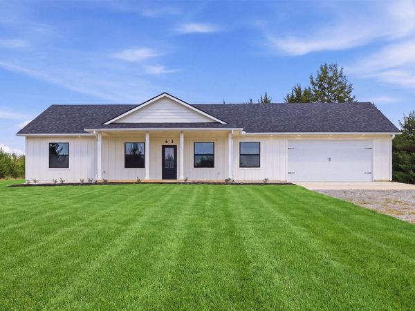63 Deerfield , Colbert, OK 74733