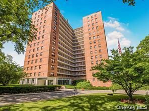4705 Henry Hudson Parkway W, Unit 3C, Bronx, NY 10471 Main Photo