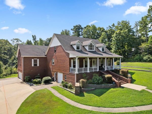 9770 Springhill Farms Drive, Alexander, AR 72002