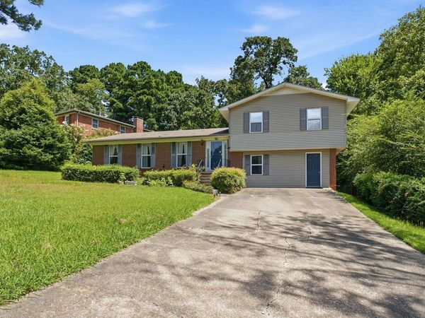 12880 Southridge Drive , Little Rock, AR 72212