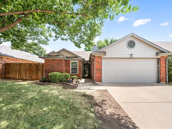 1428 Thistlewood Lane, Grapevine, TX 76051