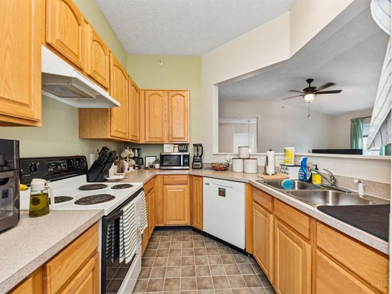 126 Tall Trees Drive, Unit 13H, Batavia Twp, OH 45102 Photo 21