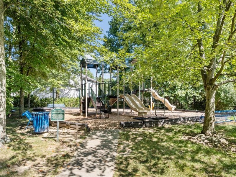 126 Tall Trees Drive, Unit 13H, Batavia Twp, OH 45102 Photo 32