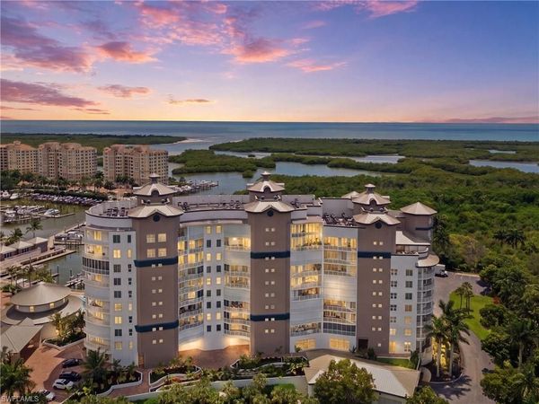 13675 Vanderbilt DR , Unit 810, NAPLES, FL 34110
