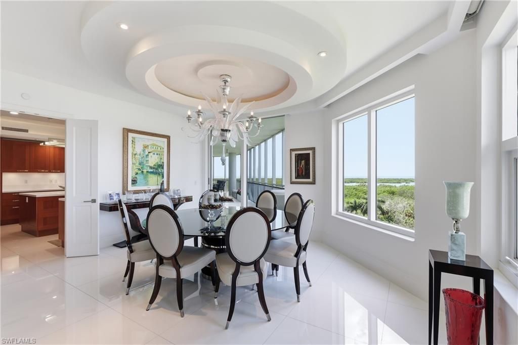 13675 Vanderbilt Dr, Unit 810, Naples, FL 34110 Photo