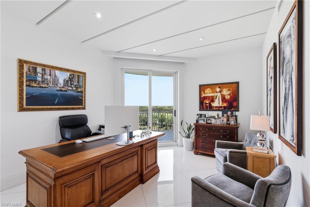13675 Vanderbilt Dr , Unit 810, Naples, FL 34110 Photo