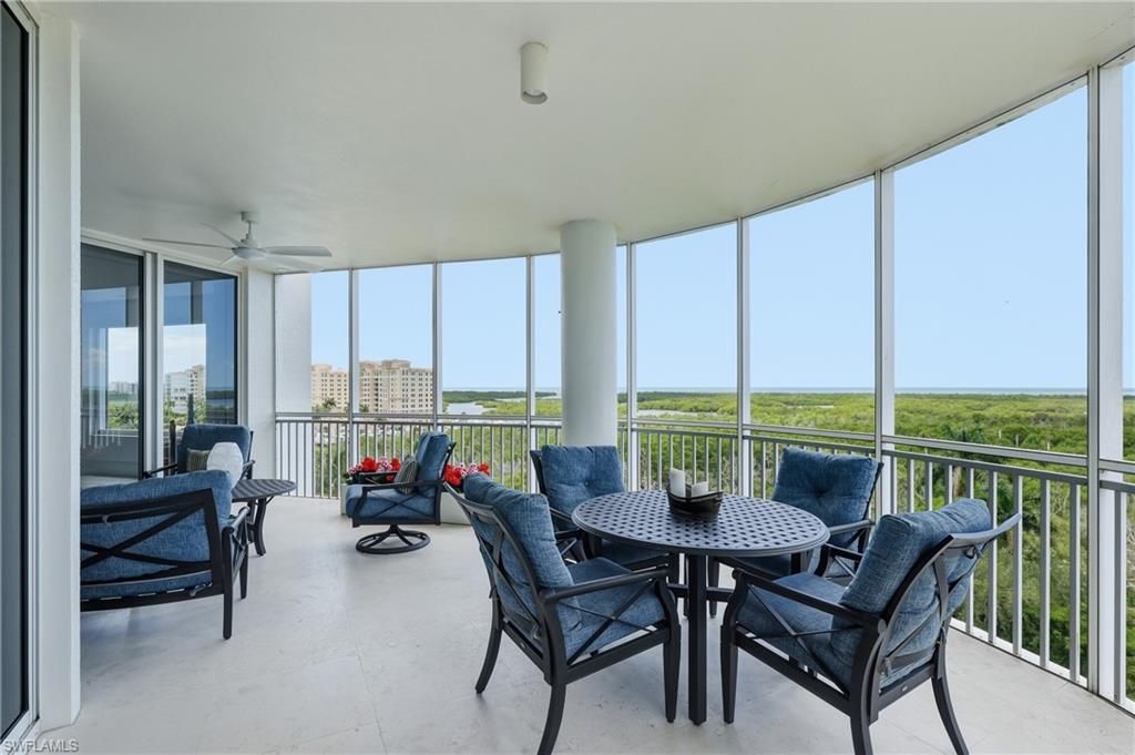 13675 Vanderbilt Dr , Unit 810, Naples, FL 34110 Photo