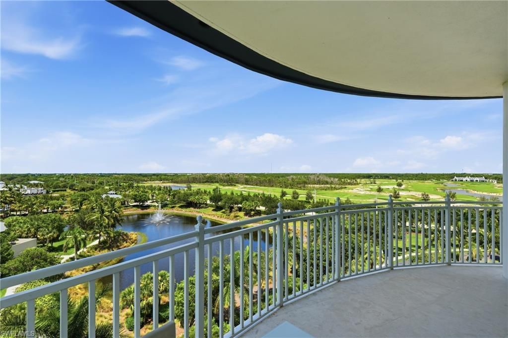 13675 Vanderbilt Dr , Unit 810, Naples, FL 34110 Photo