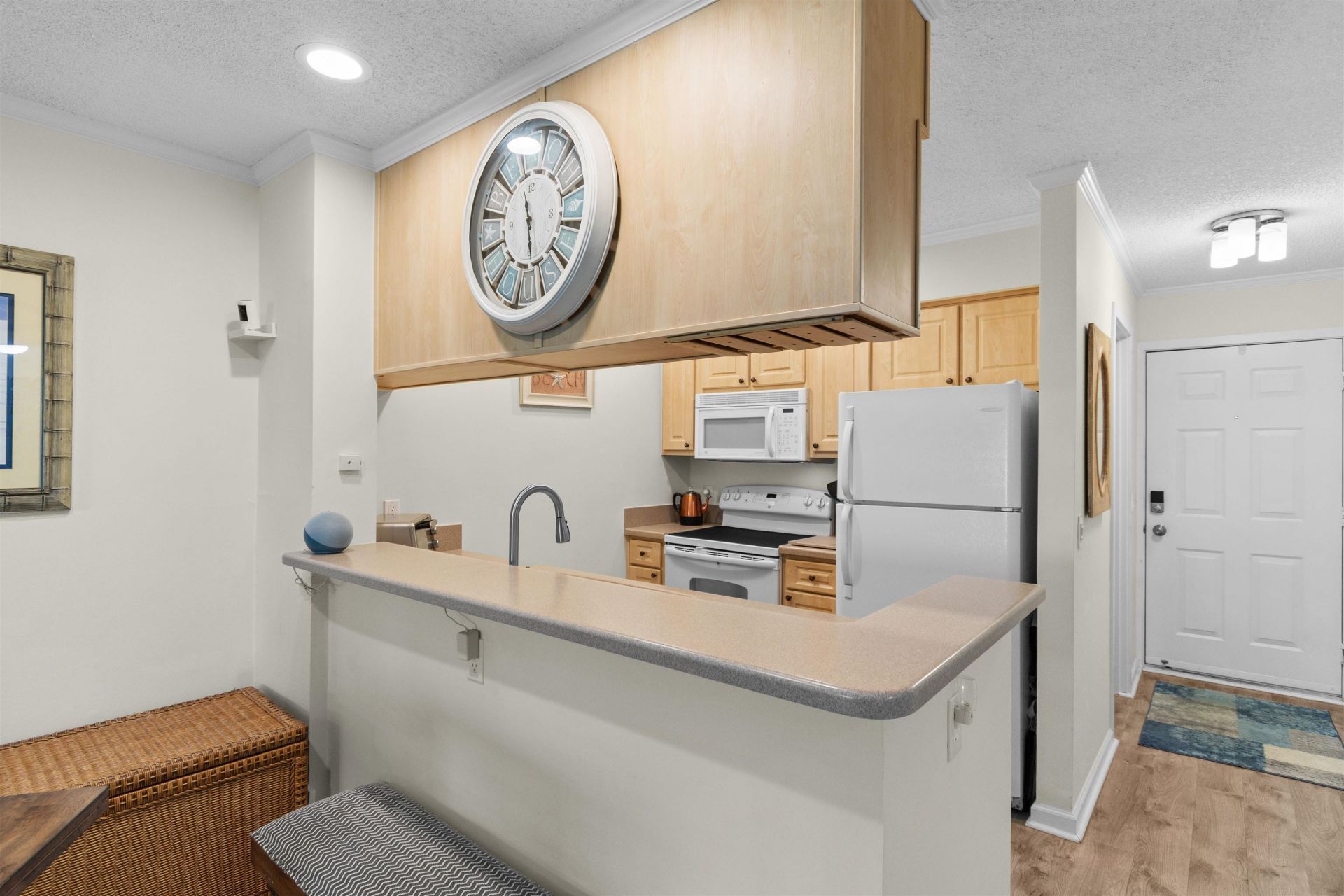 300 Marsh Pl.  Photo 11