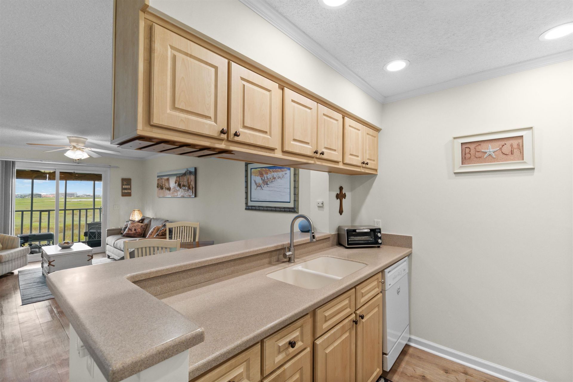 300 Marsh Pl.  Photo 14
