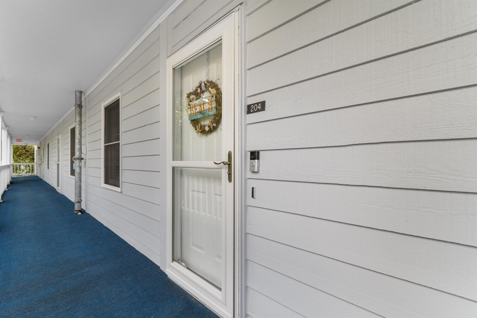 300 Marsh Pl.  Photo 7