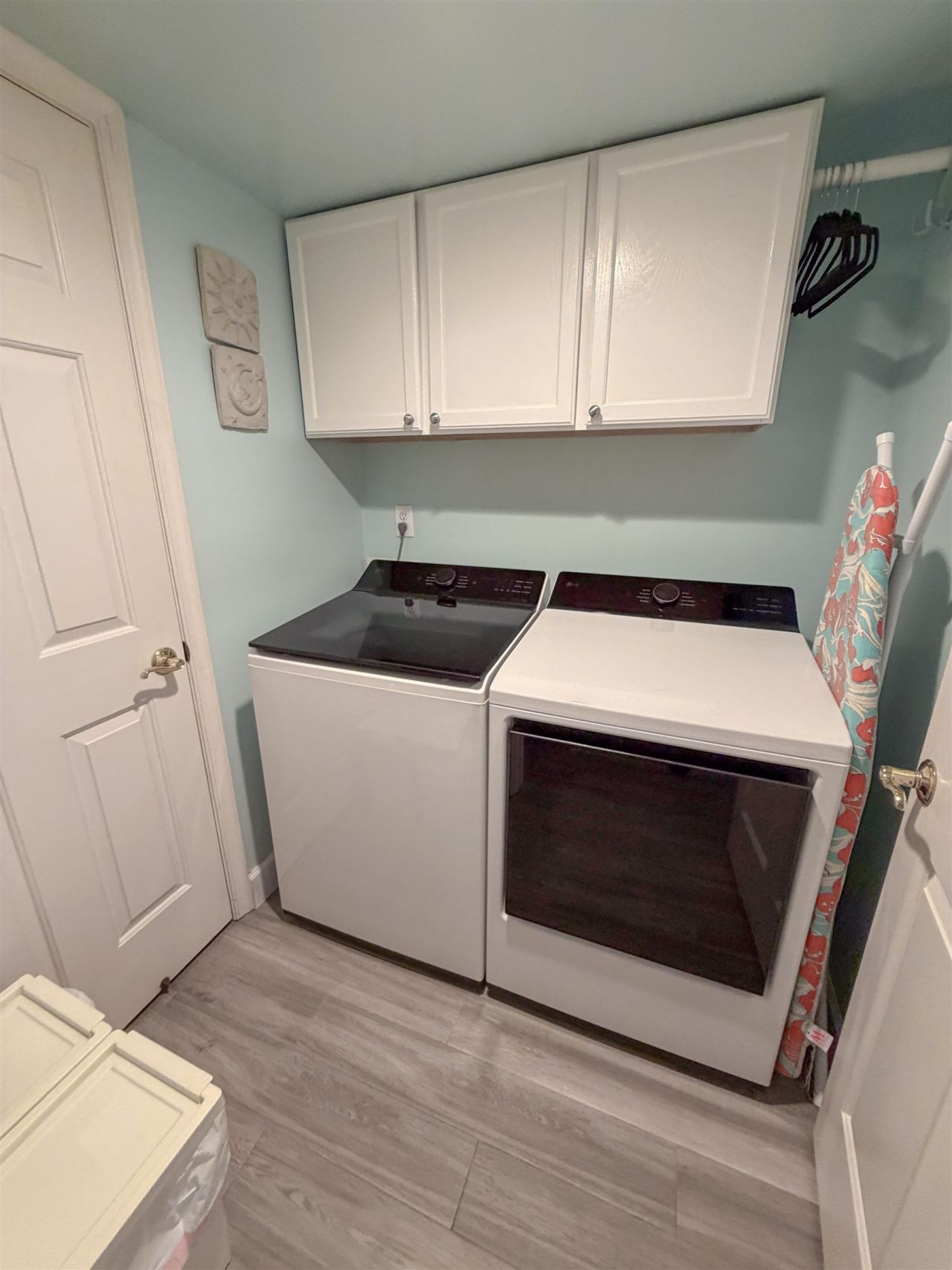 8560 Queensway Blvd.  Photo 39