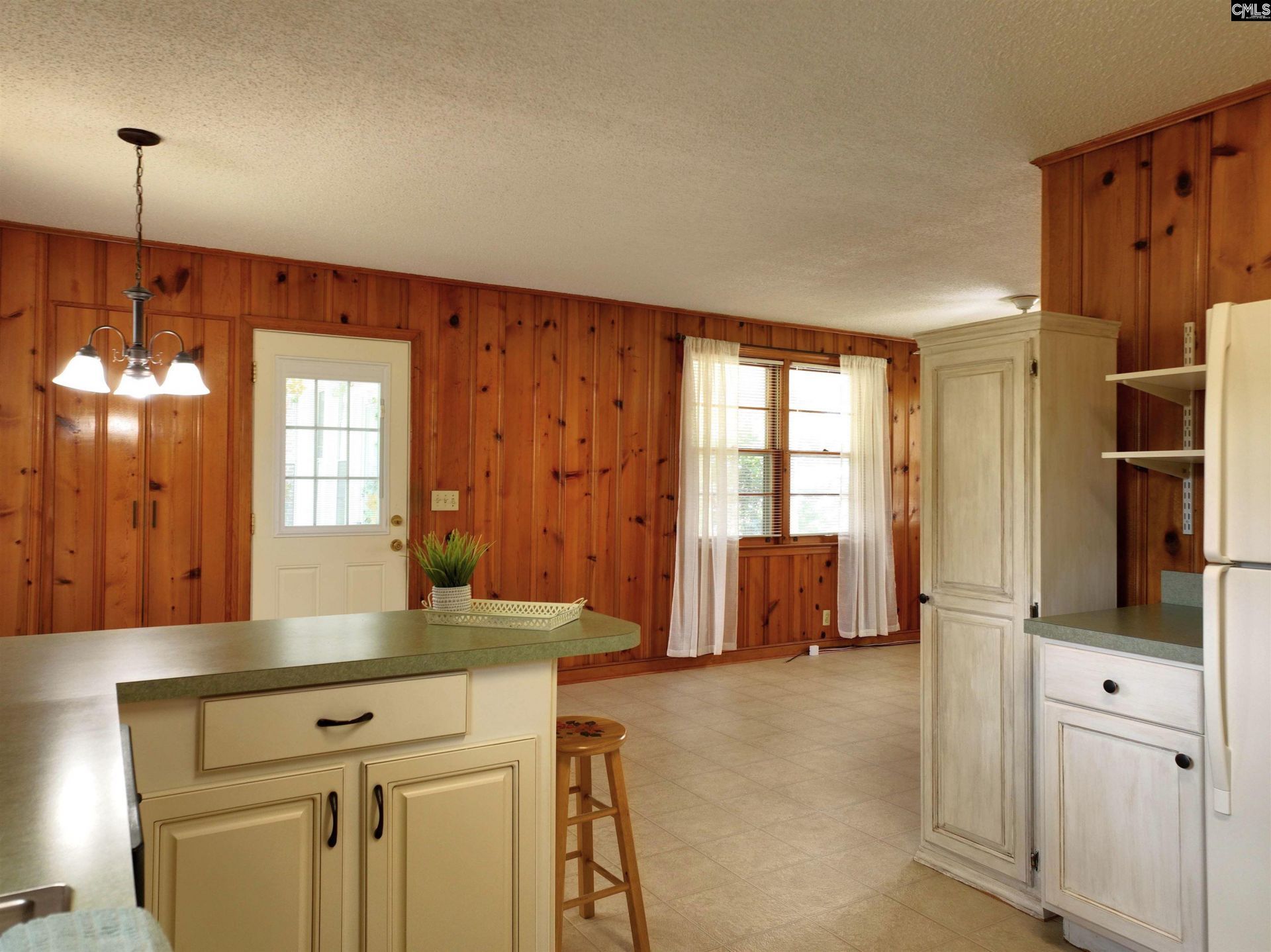 3223 Glendale Road  Photo 11