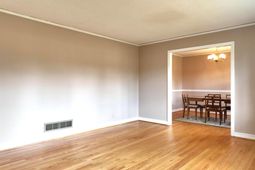 3223 Glendale Road  photo 4