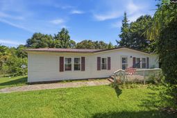 107 Sunset Circle  photo 4