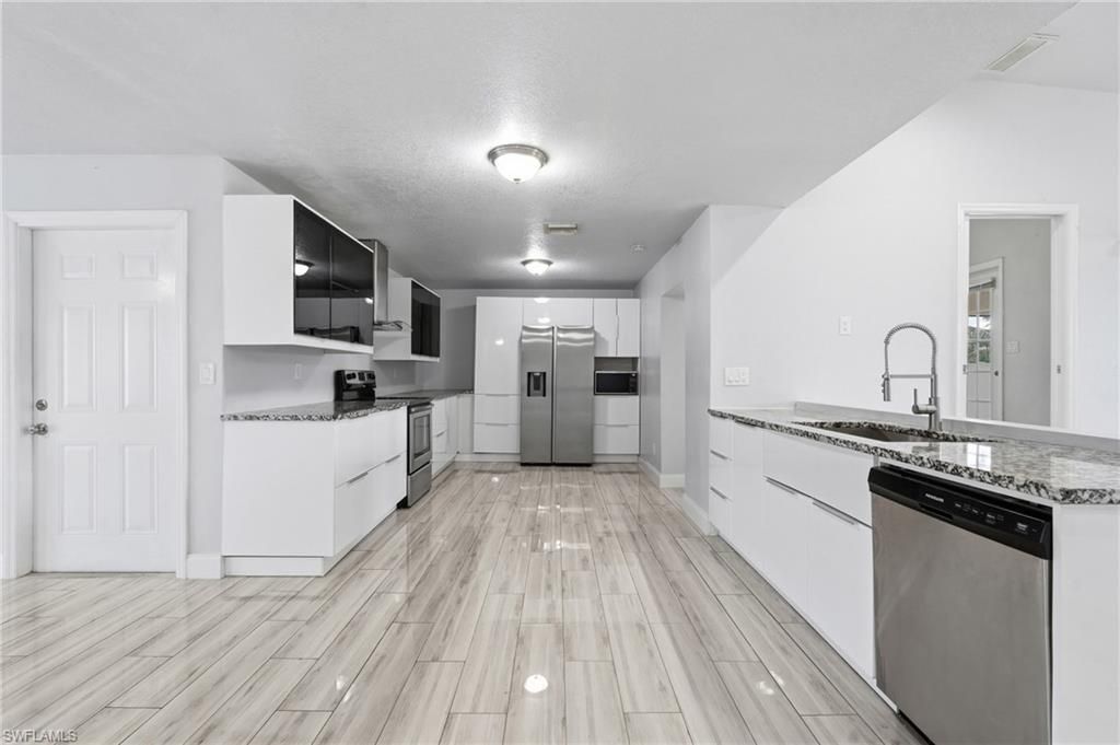 4431 SE 19th Ave, Cape Coral, FL 33904 Photo