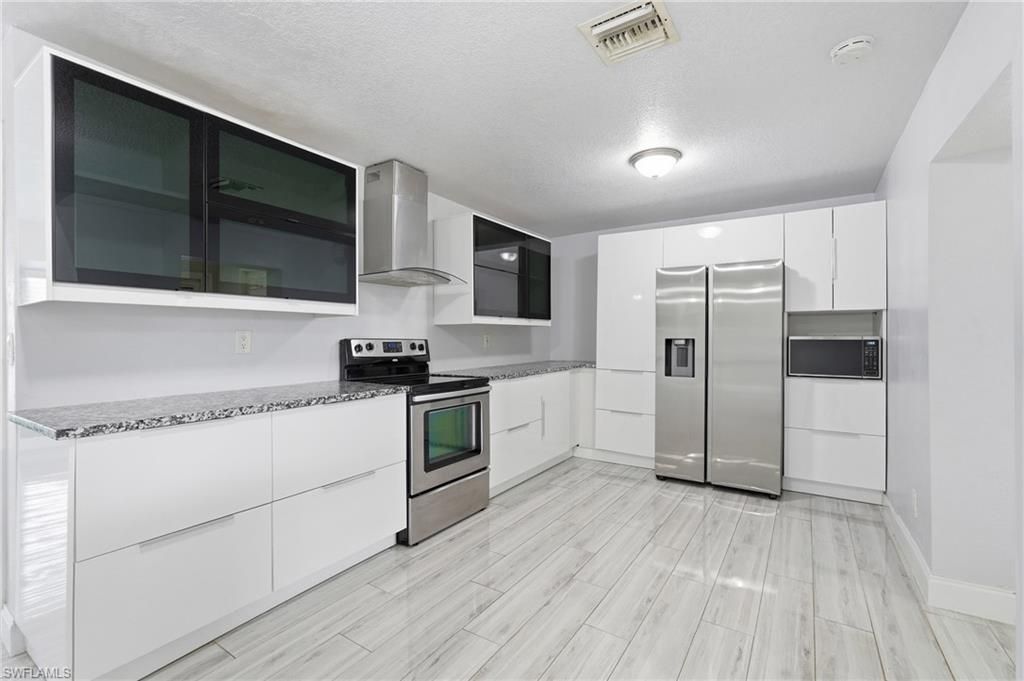 4431 SE 19th Ave, Cape Coral, FL 33904 Photo