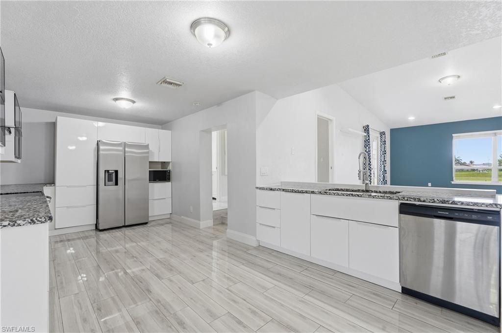 4431 SE 19th Ave, Cape Coral, FL 33904 Photo