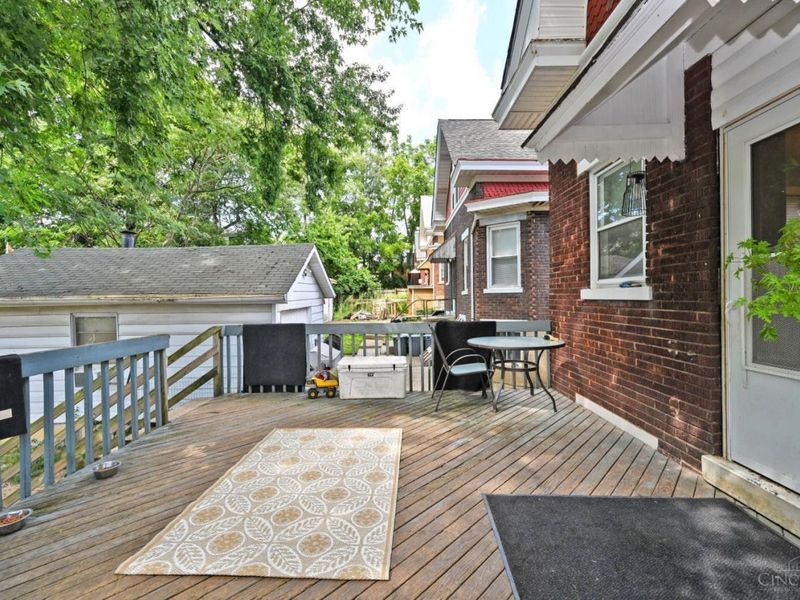 3843 Glenmore Avenue, Cheviot, OH 45211 Photo 19