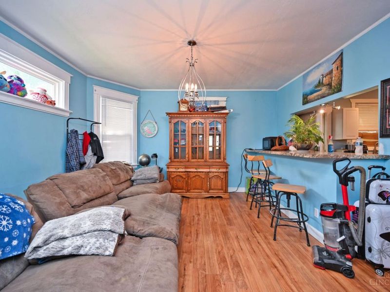 3843 Glenmore Avenue, Cheviot, OH 45211 Photo 8