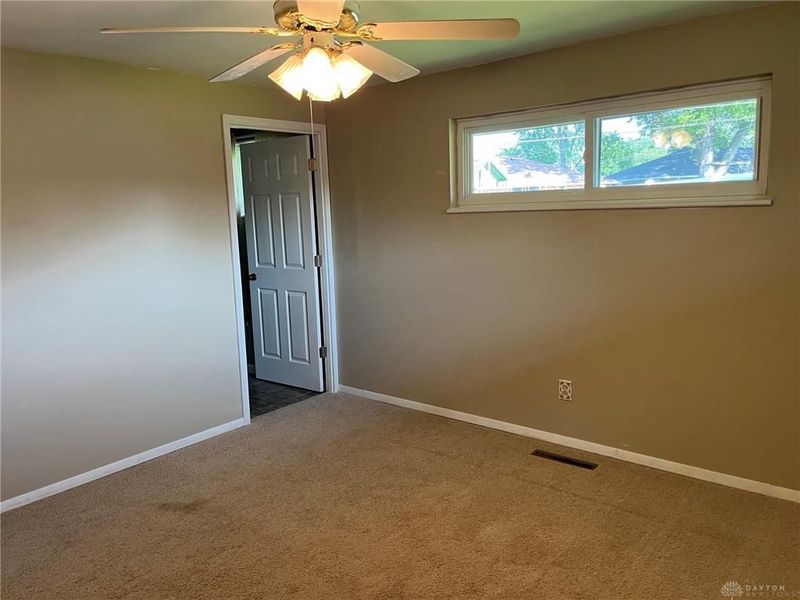 5669 Traymore Drive, Huber Heights, OH 45424 Photo 19