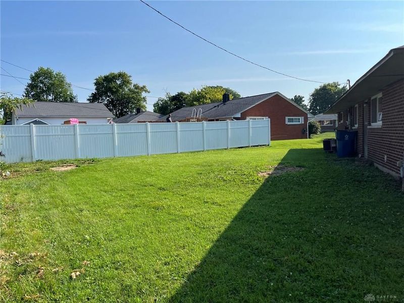 5669 Traymore Drive, Huber Heights, OH 45424 Photo 28