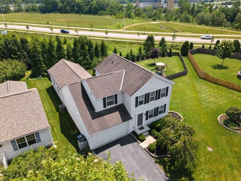 9172 Prestwick Green Drive , Columbus, OH 43240 Photo 1
