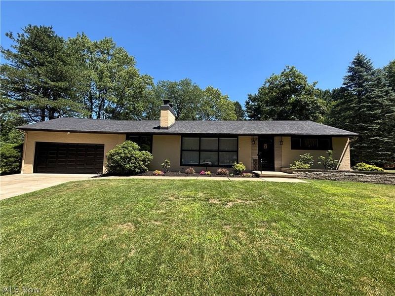 816 Overridge Avenue SE, North Canton, OH 44720 Photo 2
